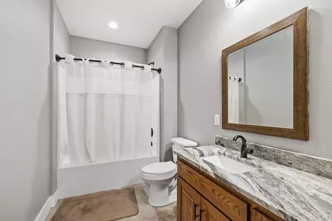 1407 E Hayloft Dr, Ozark, MO 65721 photo 33
