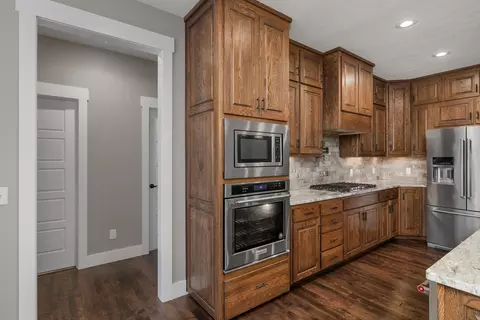 1407 E Hayloft Dr, Ozark, MO 65721 photo 12