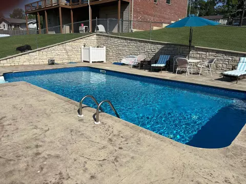 Exterior - 503 Curry Ave, Ava, MO 65608 photo 5 of 12