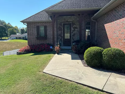 Exterior - 503 Curry Ave, Ava, MO 65608 photo 2 of 12