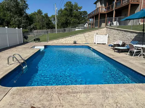 Exterior - 503 Curry Ave, Ava, MO 65608 photo 6 of 12