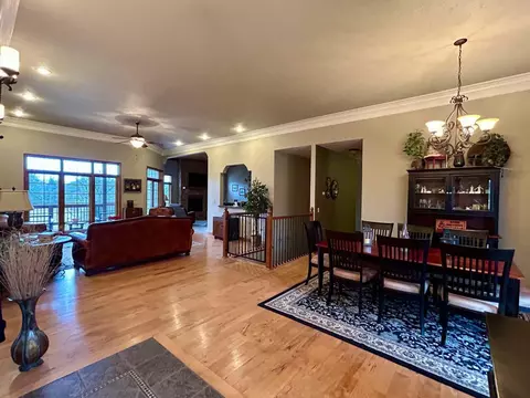 Dining - 503 Curry Ave, Ava, MO 65608 photo 1 of 3