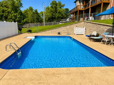 Exterior - 503 Curry Ave, Ava, MO 65608 photo 7 of 8
