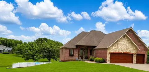 503 Curry Ave, Ava, MO 65608