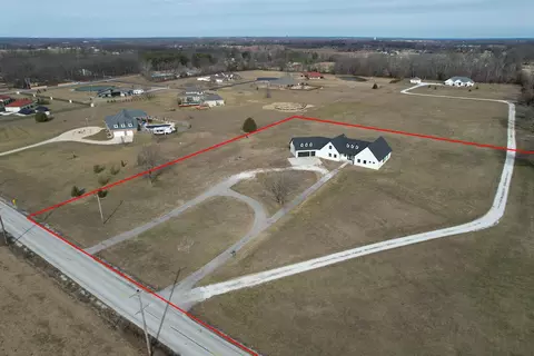 1705 E Melton Rd, Ozark, MO 65721 photo 3