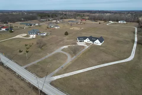 1705 E Melton Rd, Ozark, MO 65721 photo 4
