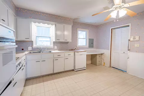 1016 N Wabash Ave, Springfield, MO 65802 photo 10