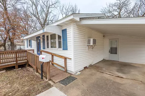 1016 N Wabash Ave, Springfield, MO 65802 photo 5