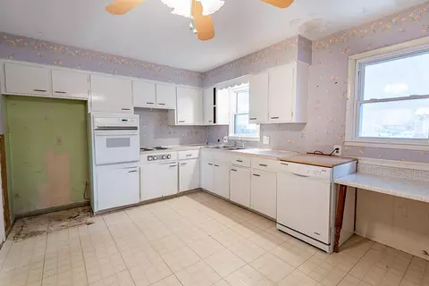 1016 N Wabash Ave, Springfield, MO 65802 photo 11