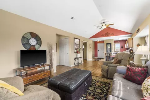 Living - 5 Bermuda Dr #5, Branson West, MO 65737 photo 5 of 5