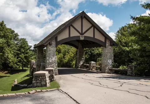 View/Area - 5 Bermuda Dr #5, Branson West, MO 65737 photo 5 of 12