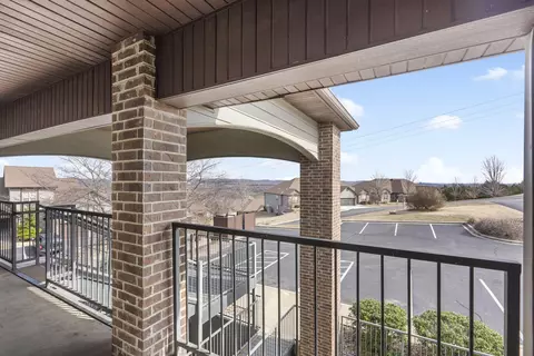 Exterior - 5 Bermuda Dr #5, Branson West, MO 65737 photo 2 of 13