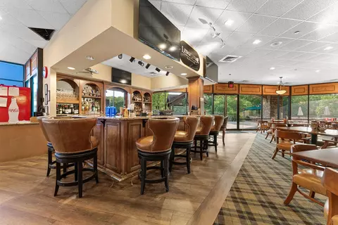 Dining - 5 Bermuda Dr #5, Branson West, MO 65737 photo 3 of 3