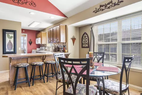 Dining - 5 Bermuda Dr #5, Branson West, MO 65737 photo 1 of 3