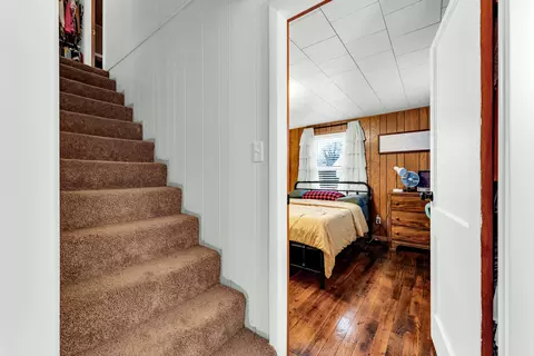 670 N Pine St, Marshfield, MO 65706 photo 13