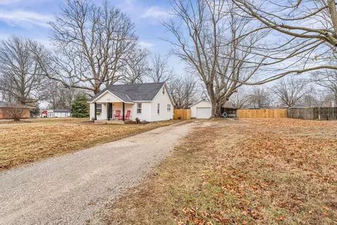670 N Pine St, Marshfield, MO 65706 photo 20