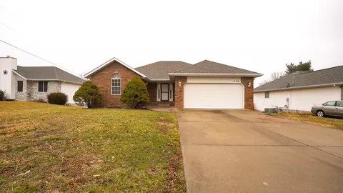 708 S Ballard Dr, Nixa, MO 65714 photo 2