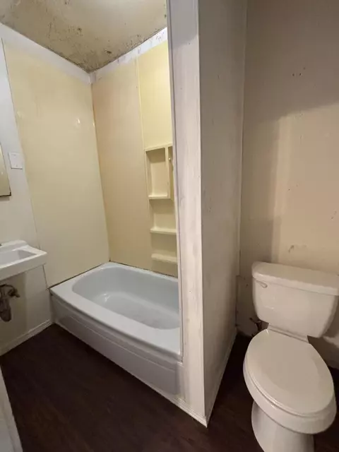 1311 W Florida St, Springfield, MO 65803 photo 7