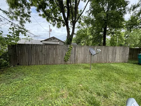 1311 W Florida St, Springfield, MO 65803 photo 18