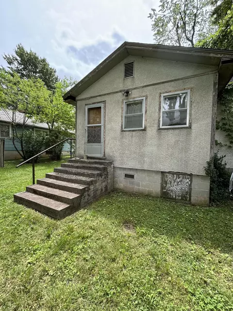 1311 W Florida St, Springfield, MO 65803 photo 17