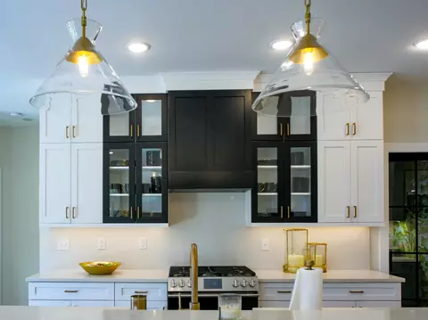 Kitchen - 3738 E Woodhue St, Springfield, MO 65802 photo 4 of 16