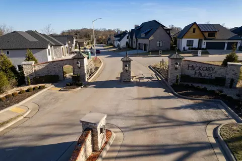 View/Area - 3738 E Woodhue St, Springfield, MO 65802 photo 4 of 5