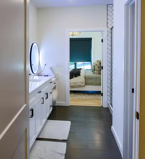 Bath - 3738 E Woodhue St, Springfield, MO 65802 photo 17 of 17