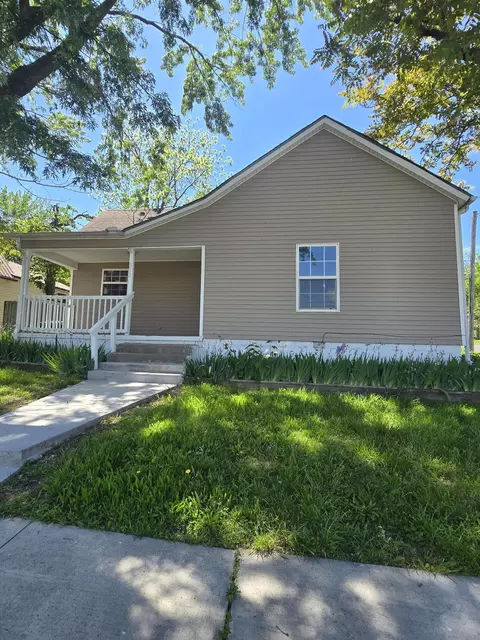 312 Frisco St, Monett, MO 65708 photo 1