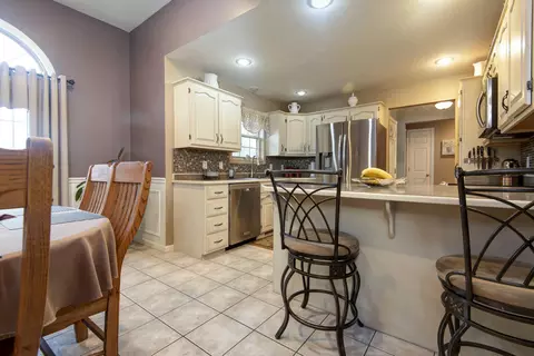 106 Jacaranda, Willard, MO 65781 photo 10