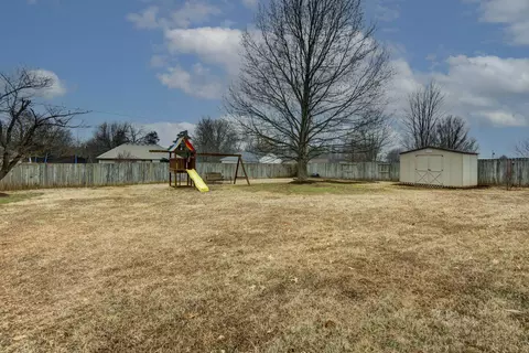 106 Jacaranda, Willard, MO 65781 photo 28