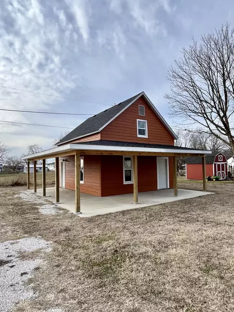 501 1 2 S Clark Ave, Clever, MO 65631 photo 2
