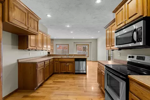 826 N Cedar Ridge Ave, Springfield, MO 65802 photo 6