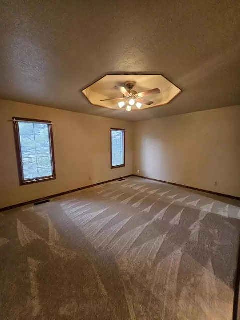 1409 Linwood St, Monett, MO 65708 photo 22