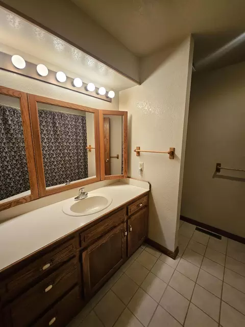 1409 Linwood St, Monett, MO 65708 photo 25