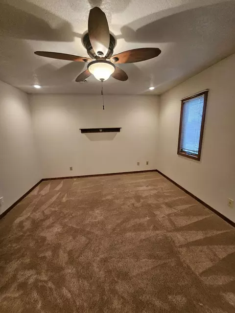 1409 Linwood St, Monett, MO 65708 photo 34