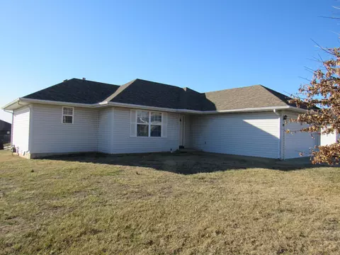 203 Spruce Ave, Clever, MO 65631 photo 26