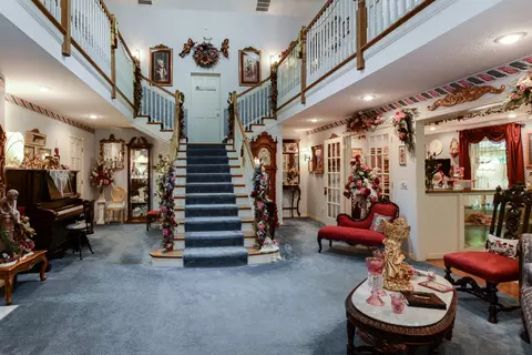 Entry Way - 143 Arizona Dr, Branson, MO 65616 photo 1 of 10