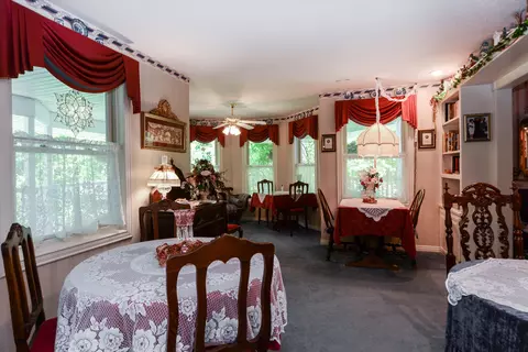 Dining - 143 Arizona Dr, Branson, MO 65616 photo 1 of 6