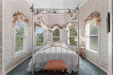 Bedroom - 143 Arizona Dr, Branson, MO 65616 photo 5 of 10