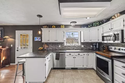 618 Sarah Ct, Willard, MO 65781 photo 12