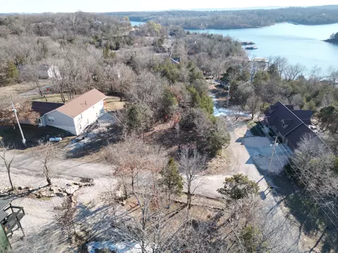 000 Oak Ln, Shell Knob, MO 65747 photo 2