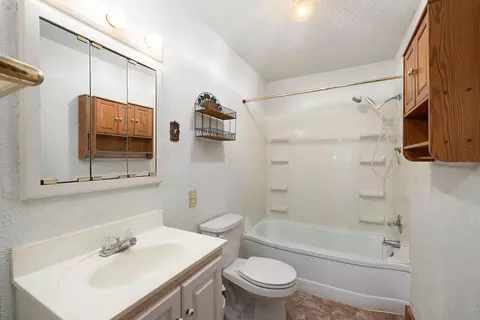 415 S Main St, Nixa, MO 65714 photo 17