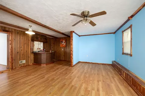 415 S Main St, Nixa, MO 65714 photo 5