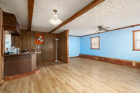 415 S Main St, Nixa, MO 65714 photo 4