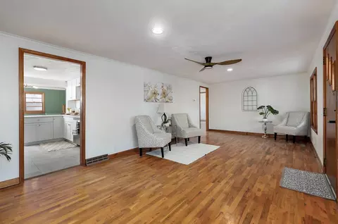 2119 S Missouri Ave, Springfield, MO 65807 photo 7