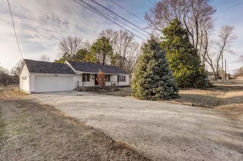 2119 S Missouri Ave, Springfield, MO 65807 photo 2