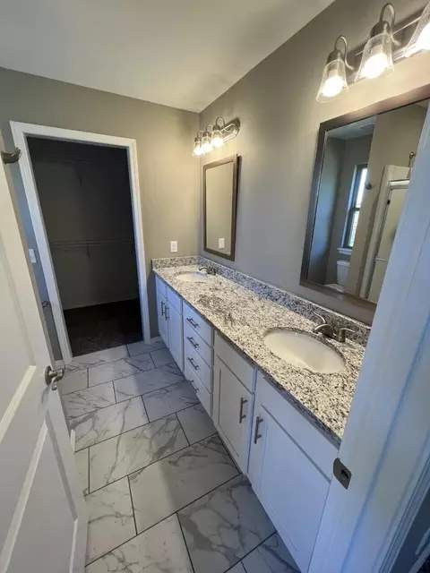 581 E Melton Rd, Ozark, MO 65721 photo 8