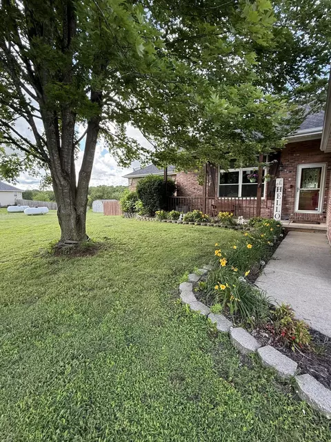219 E Creekview Rd, Clever, MO 65631 photo 32