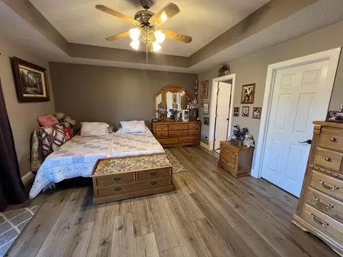 219 E Creekview Rd, Clever, MO 65631 photo 16