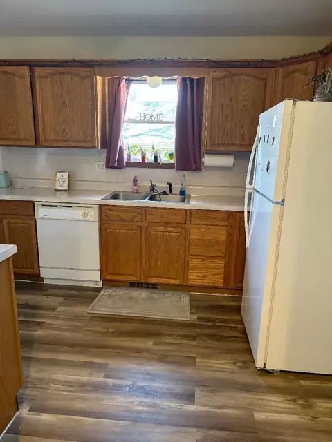 27673221 Moore Greenwood St, Springfield, MO 65807 photo 9